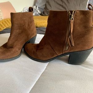 Forever 21 Brown Heel boots